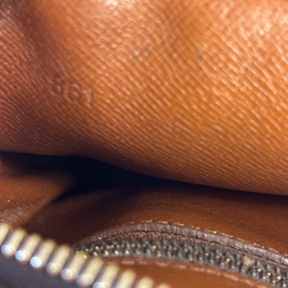 Louis Vuitton Brown Leather Trocadero 27 Shoulder Bag Monogram - Picture 9 of 11